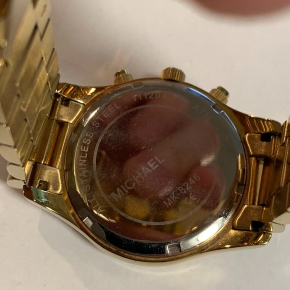 Gold Michael Kors watch - Picture 8 of 11